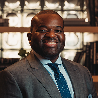 Edgar Ndjatou ’06